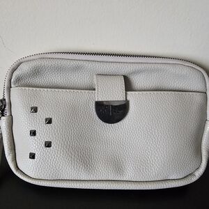 Rad Rev Studded Sling